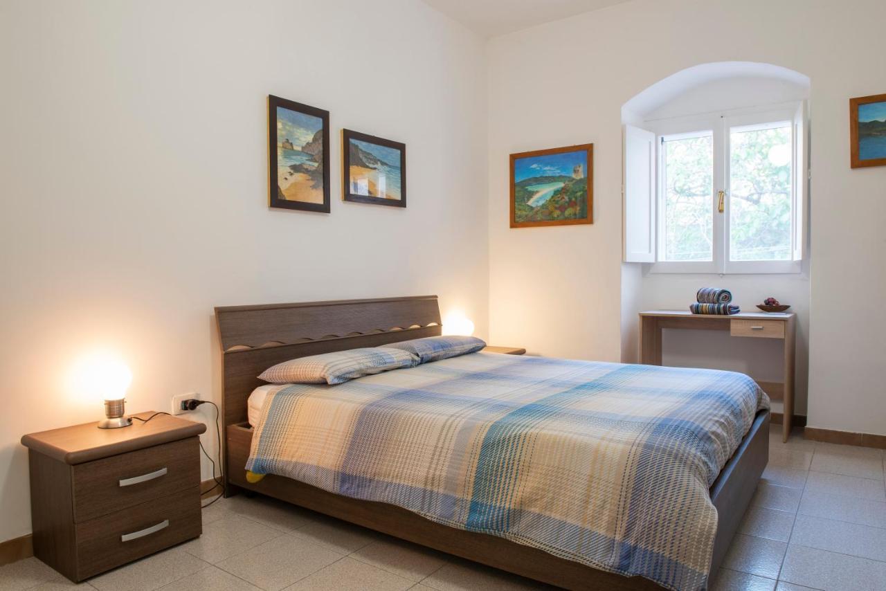 B.I.C. Bed and Breakfast Sassari Buitenkant foto