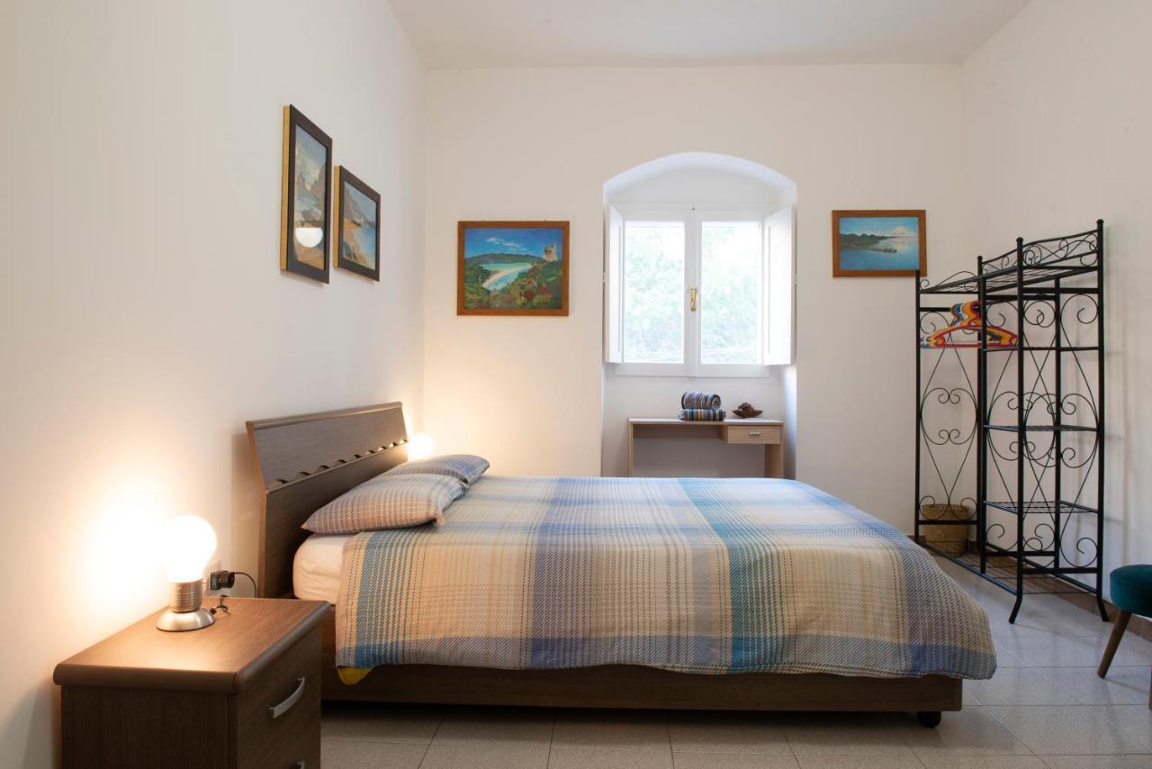 B.I.C. Bed and Breakfast Sassari Buitenkant foto